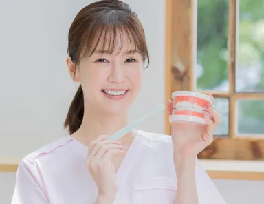 矯正歯科治療を専門に行う女性歯科医師による治療